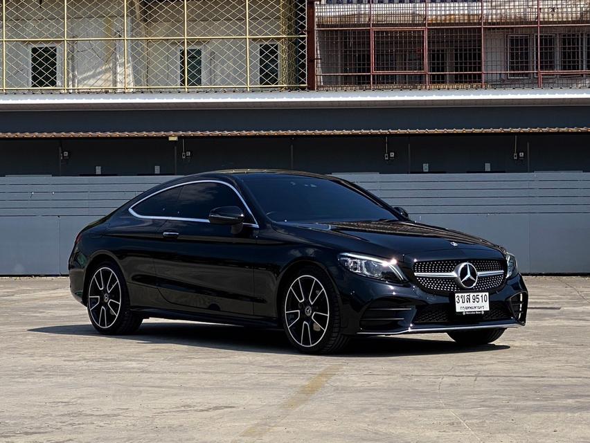 Mercedes Benz C200 Coupe AMG dynamic