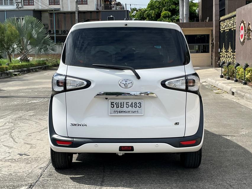TOYOTA SIENTA 1.5 G ปี 2017  AUTO 7 SPEED สภาพนางฟ้า 4