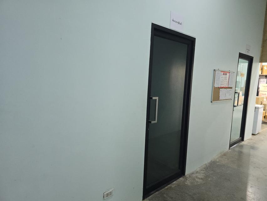 ที่ดินพร้อมอาคารและโกดัง 5