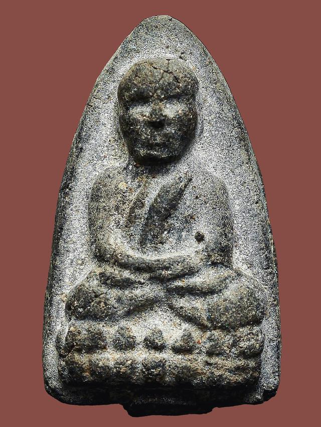 หลวงปู่ทวดเนื้อว่าน รุ่นแรก วัดช้างให้ พิมพ์ใหญ่ ....เก่า เดิมๆ สวยแชมป์