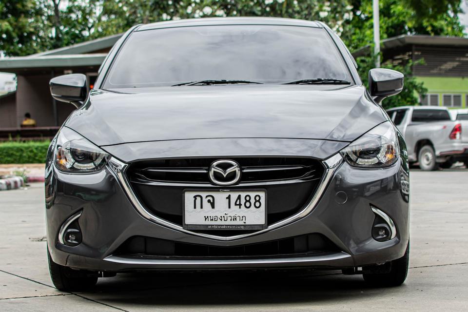 Mazda 2 Sedan 1.3 Skyactiv High Plus เบนซิน !!! ถูกกว่าป้ายแดงแสนกว่า ไม่มีชน ส่งฟรีทั่วประเทศ !!! 2
