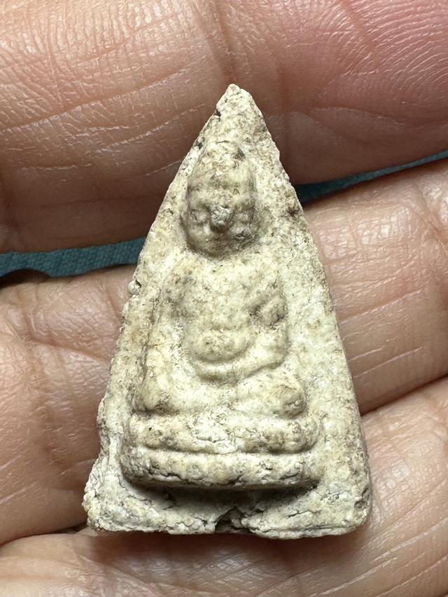 องค์ละ1250🙏พระผงหลังยันต์ รูปที่ 6