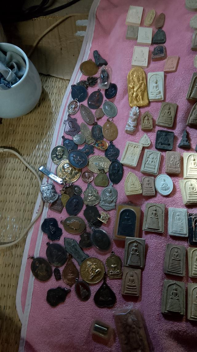 สะสมแลกเปรียญบูชาเพื่อศึกษาต่อยอดองค์ความรู้และประสบการณ์ในงานด้านพุทธศิลปะ 14