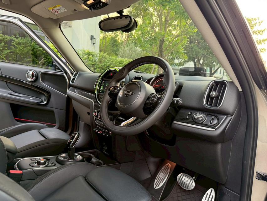 Mini Countryman S Hightrim Top ปี 20 จด23 สวยสุดในรุ่น มือเดียว สภาพป้ายแดง ใช้น้อย 20,xxx โลแท้ เข้าศูนย์ตลอด 9