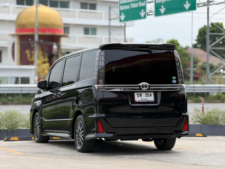 TOYOTA VOXY, 2.0 ZS  โฉม ปี14-ปัจจุบัน สีดำ ออโต้  เครื่องยนต์ 2.0 เบนซินล้วน ไม่เคยติดแก๊สมาก่อน รูปที่ 6