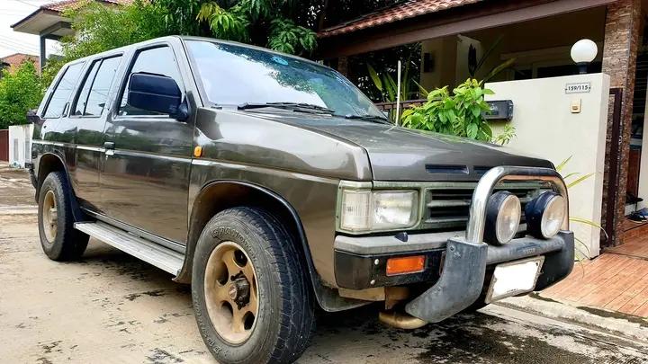 ส่งต่อ Nissan Terrano 2