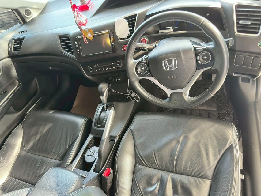 ขายรถ ใช้เอง Honda Civic 1.8 es 7
