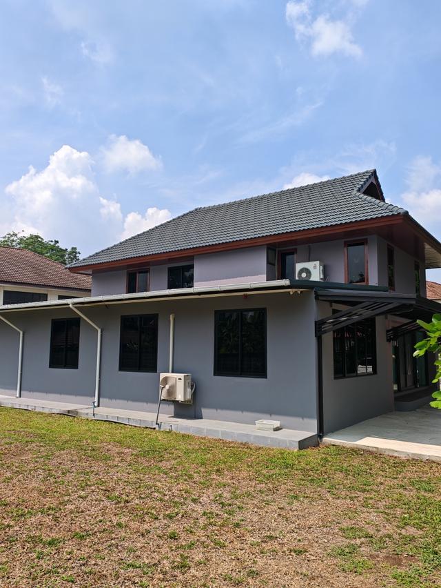 สุดคุ้มด่วน บ้านพร้อมที่ดินใหญ่ 595 ตรว. ถนนงามวงศ์วาน 23 แยก 15 ติดถนนใกล้ทางด่วน 7