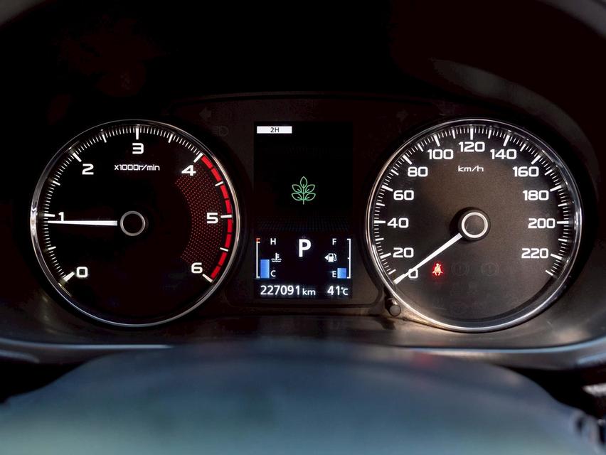 MITSUBISHI PAJERO SPORT 2.4 GT-PREMIUM 4WD ปี 2015 รูปที่ 19