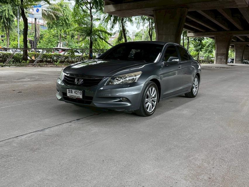 ขายรถ Honda Accord 2.4JP CBU ปี 2012 สีเทา เกียร์ออโต้
