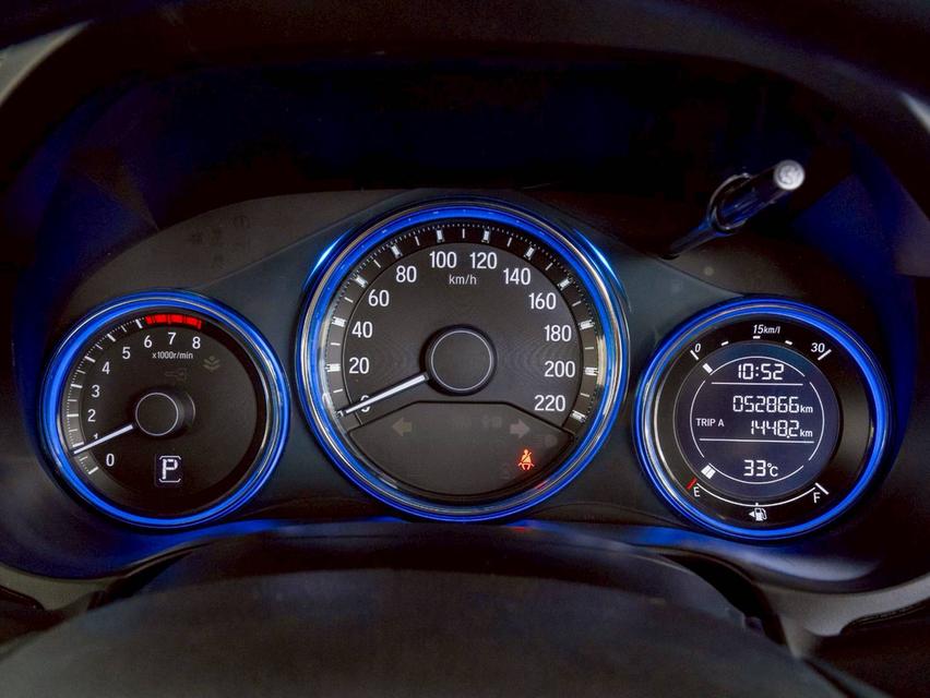 HONDA CITY 1.5V ปี 2015 รับประกันเครื่องเกียร์ 3 ปีหลังการขาย 12