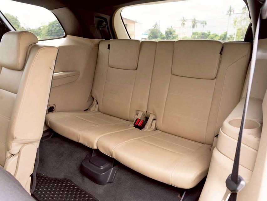 Ford Everest 3.2 Titanium+ 4WD ปี 2016 12