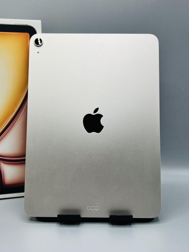 iPadAir7 M3 128gb WiFi สีStarlight นัดรับได้ครับ