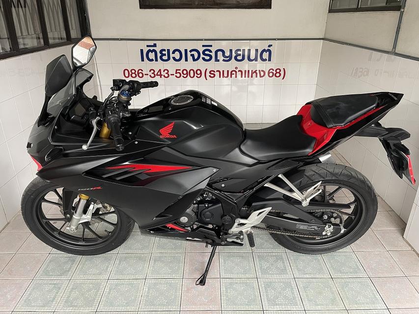 CBR150R ABS รถมือเดียว ใช้งานน้อย สภาพเดิม ไม่เคยล้ม เอกสารครบ ผ่อนได้ ดาวน์น้อย ไม่ต้องค้ำ วิ่ง5000 กลางปี66 4