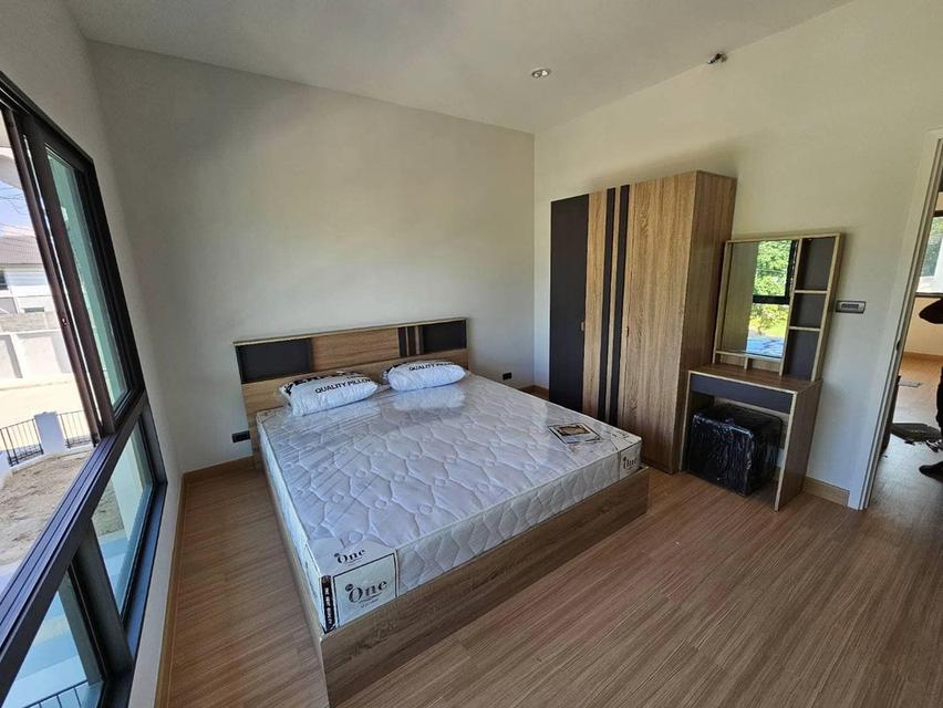 ให้เช่าบ้านเดี่ยวสองชั้น สารภี เชียงใหม่ ใกล้ตลาด โรงเรียนนานาชาติ บ้านในโครงการพร้อมคลับเฮ้าส์สระว่ายน้ำ 3