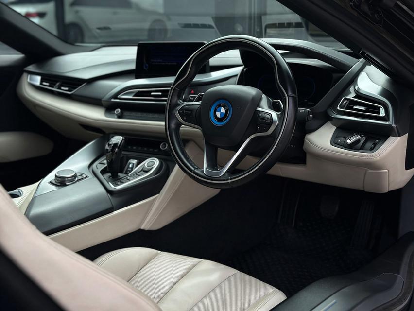 BMW i8 Sport Plug-in Hybrid ปี 2014 รูปที่ 9