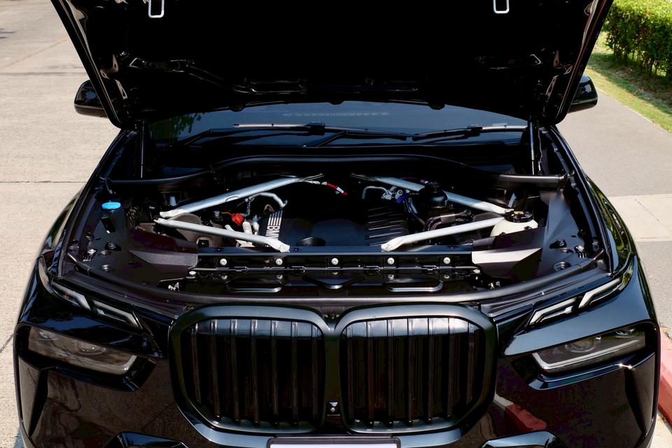 BMW X7 xDrive40d M-Sport (G07) LCI ปี 2024 สีดำ ราคาเร้าใจ รูปที่ 11