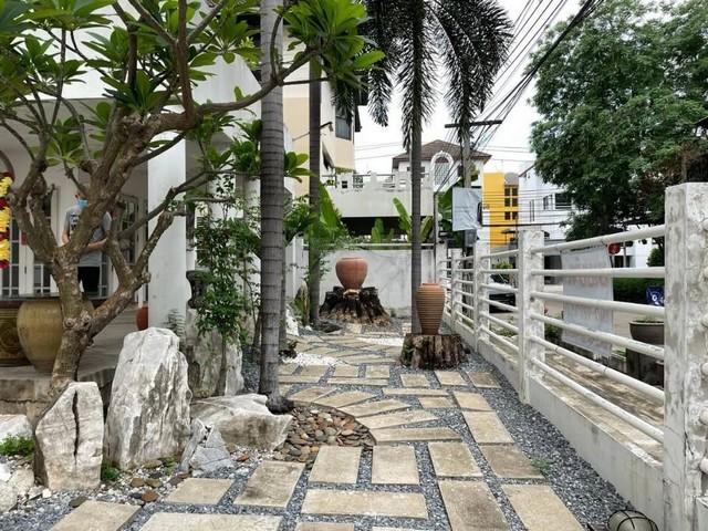 ขายบ้านเดี่ยว 4 ชั้น 120 ตร.วา ในหมู่บ้านทาวน์อินทาวน์ ใกล้เลียบด่วน ใกล้ the scene ทาวน์อินทาวน์ 2