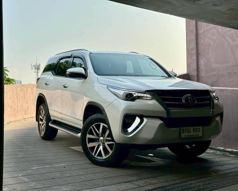 รหัสรถ NP683 Toyota Fortuner 2.4G เกียร์ Auto 2WD สีขาวมุก ปี2019 จด2020 รูปที่ 11