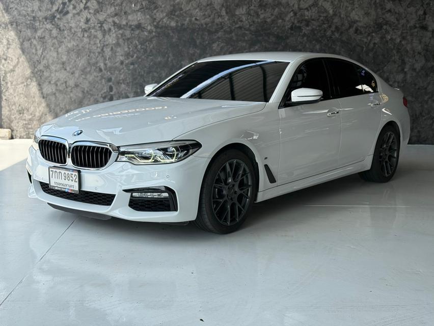 เข้าใหม่กับ BMW 520d G30 Sportline รหัส JRS9852