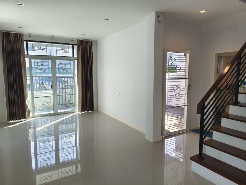 บ้านเสนาวิลล์ ลำลูกกา คลอง 6 14