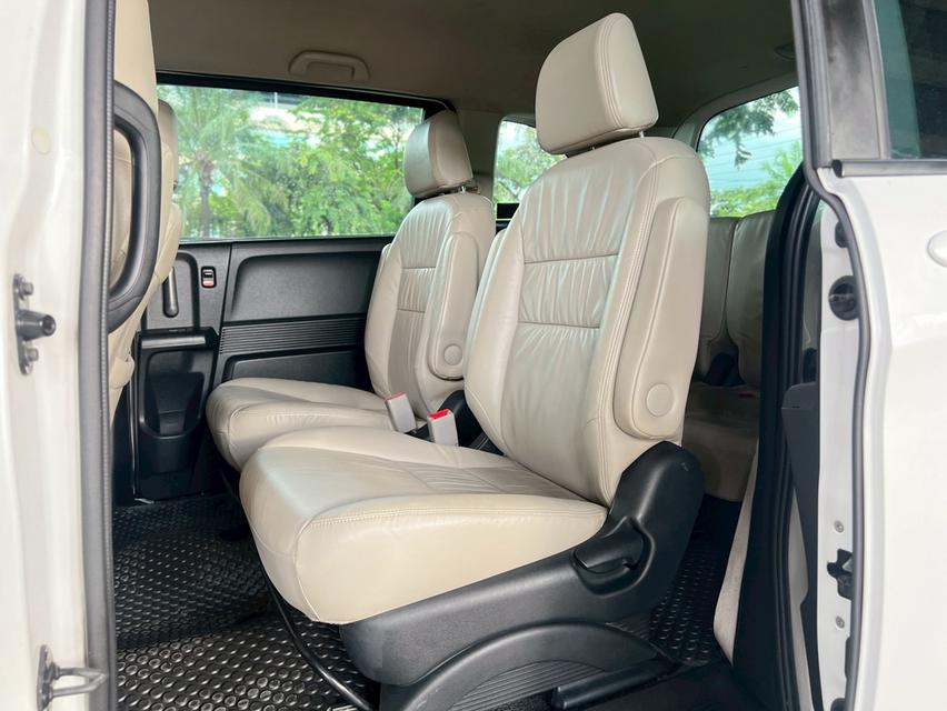 Honda FREED 1.5 EL AT ปี 2013 19