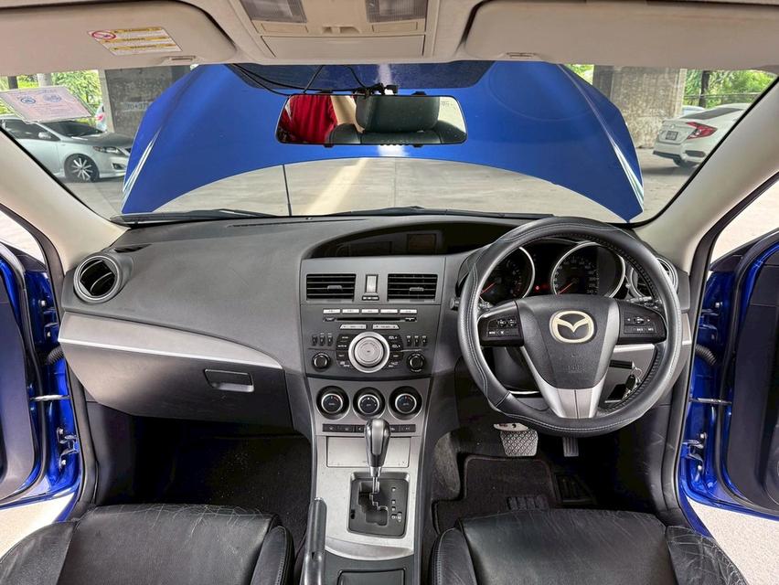 Mazda 3 1.6 Spirit Sport Hatchback AT ปี 2013 11