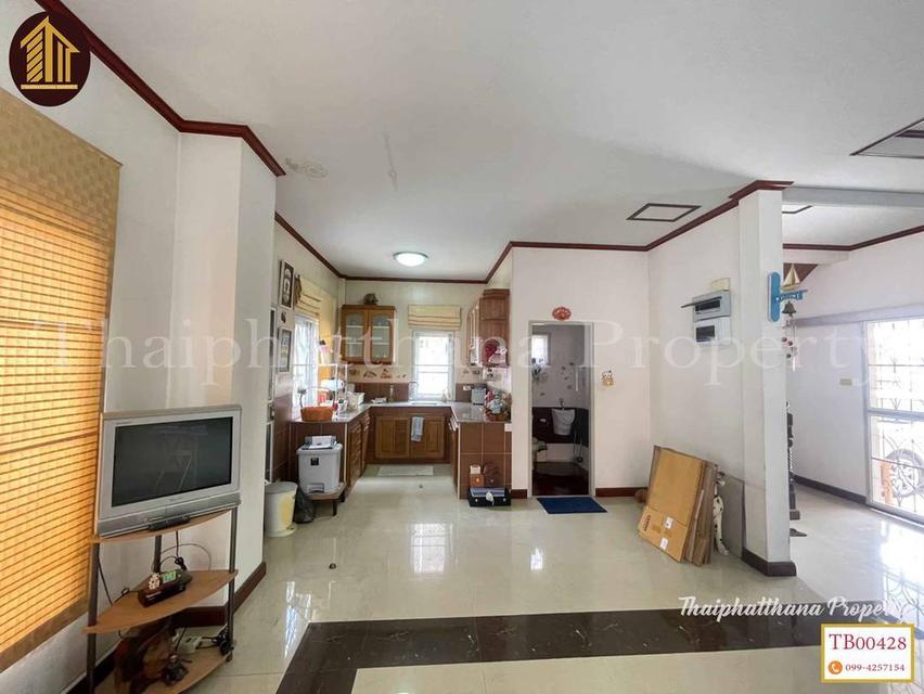 ธนาภิรมย์ โลตัส ศรีนครินทร์  3