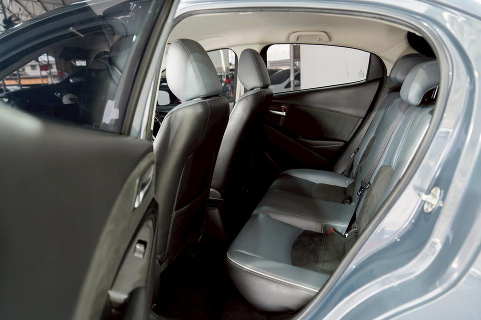 MAZDA 2 1.3 S LEATHER AT  ปี 2020  18