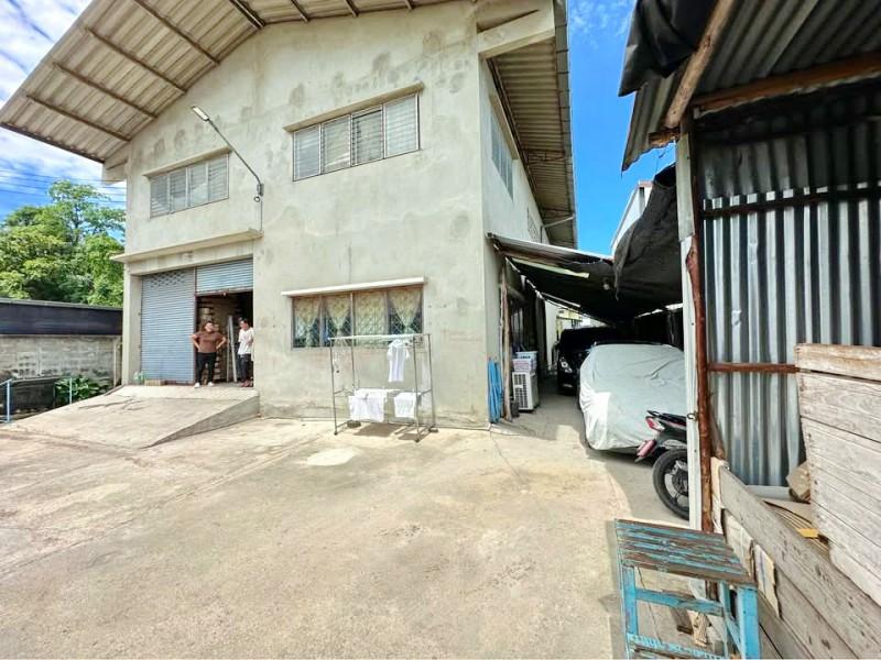 โรงงานให้เช่า 2 ชั้น สุขสวัสดิ์28-32 ใกล้รพ.บางปะกอก1 850 ม. 4 นอน 2 น้ำ 114 ตร.ว. 506 ตร.ม. 4