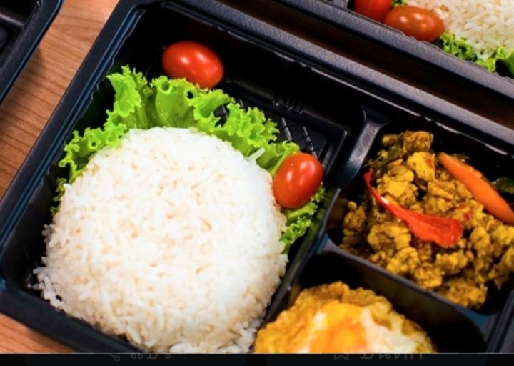 อาหารกล่องพร้อมทาน