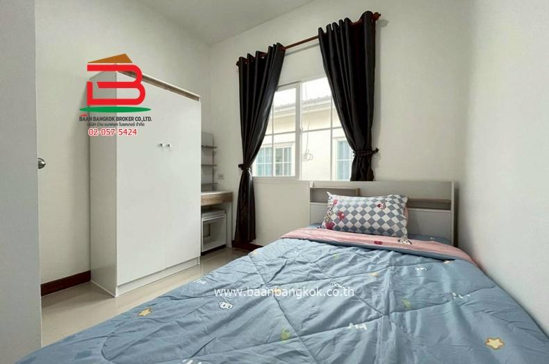 ทาวน์โฮม คิวดีสทริคสุขสวัสดิ์-วงแหวนพระราม 3 (ใกล้ตลาดครุใน) เนื้อที่ 18.4 ตรว. ตำบลบางจาก อำเภอพระประแดง จังหวัดสมุทรปราการ 12