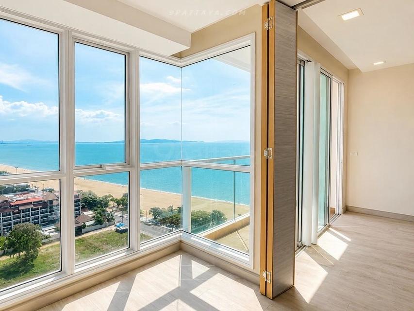 For Sale — Sea View Condo at Cetus Beachfront Pattaya, JomtienCondo for sale at Cetus Beachfront Pattaya, located directly on Jomtien Beach Road 1
