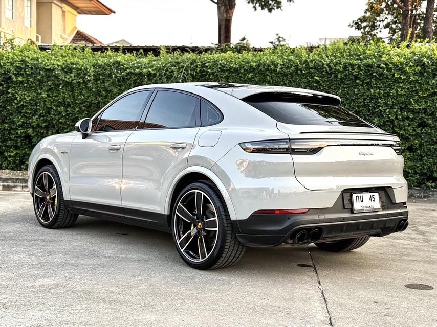 Porsche Cayenne S E-Hybrid Coupe ปี 2021