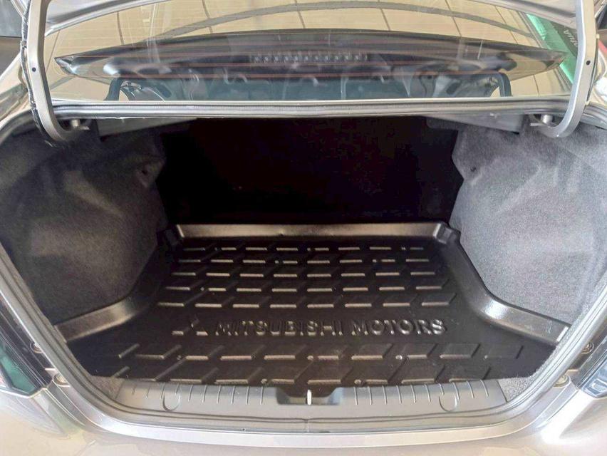 🚗 2017 Mitsubishi ATTRAGE 1.2 GLX AT รูปที่ 15