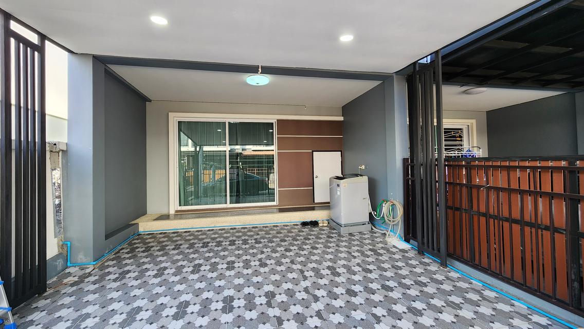 ทาวเฮ้าส์หมู่บ้านศุภาลัยวิลล์ เพชรเกษม 69 10