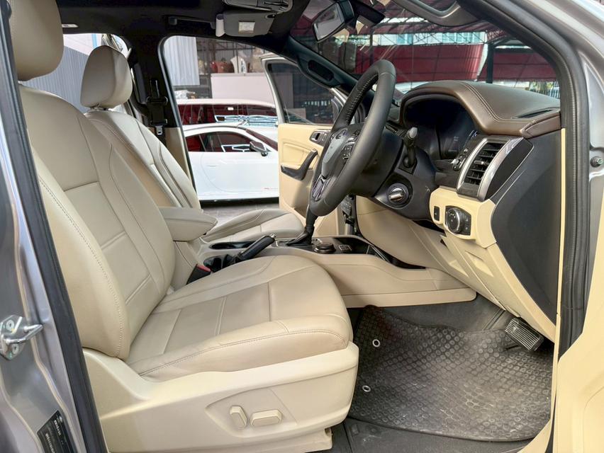 FORD EVEREST 3.2 Titanium+ 4WD ปี 2016 รูปที่ 11