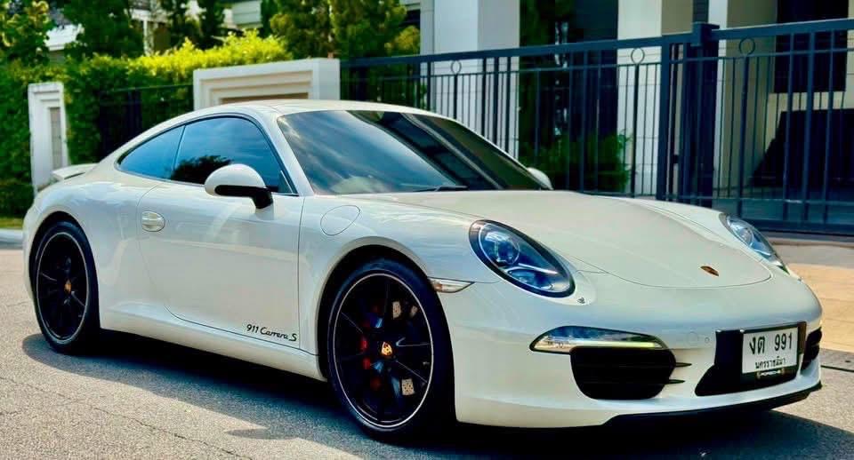 Porsche 911 Carrera S 3.8