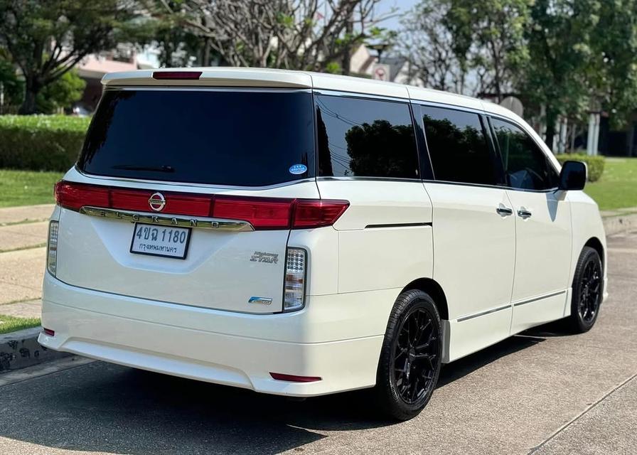 ขายรถ Nissan Elgrand 2.5 Highway Star ปี 2011 2