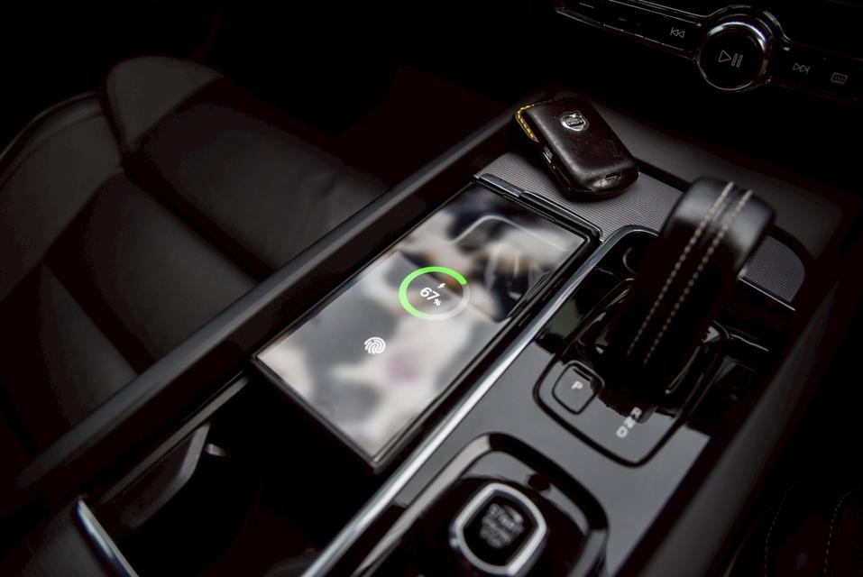 รหัสรถ CBL6771 VOLVO XC60 T8 Recharge AWD R-Design (Plug-in Hybrid) AT 2021 18