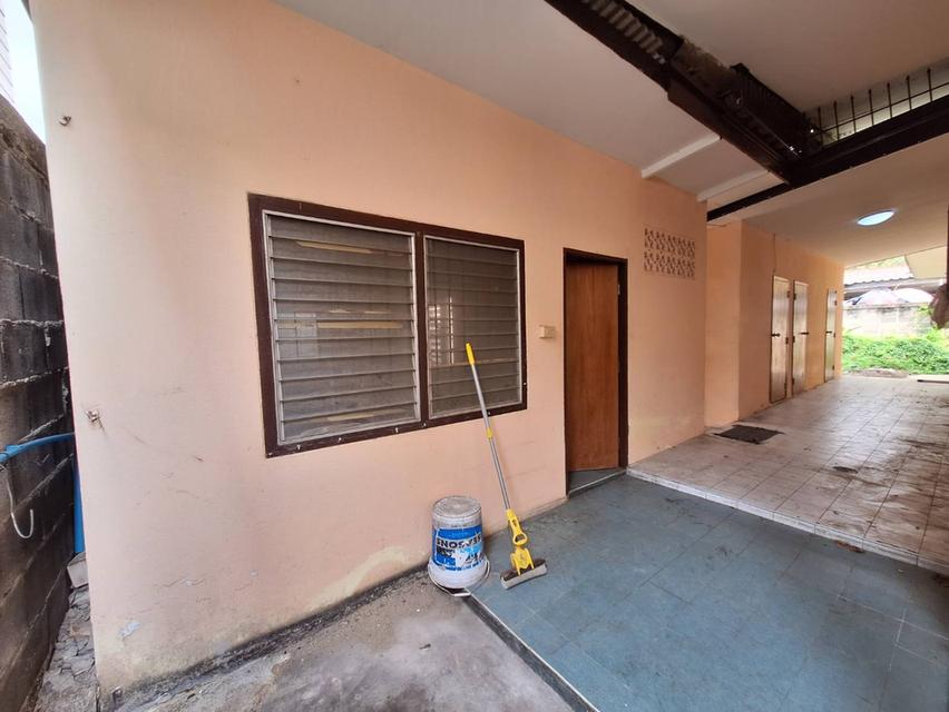 ขายที่ดินแถมบ้านหรือให้เช่า ซ.เสนานิคม 1 ใกล้ปากทาง ขนาด 173 ตารางวา  12