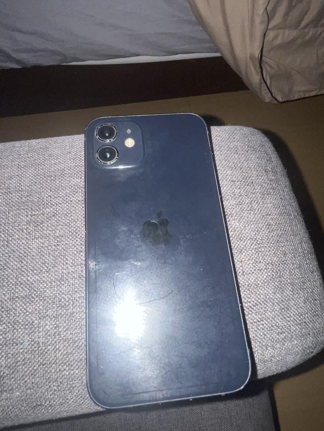 iPhone 12