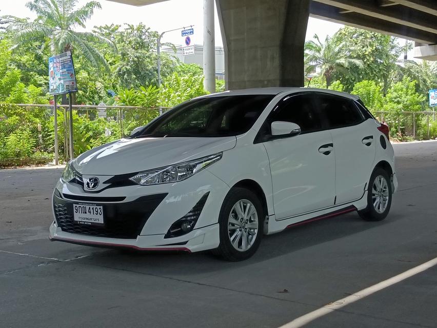 Toyota yaris 1.2entry cvt 2019 ราคา 329,000 6