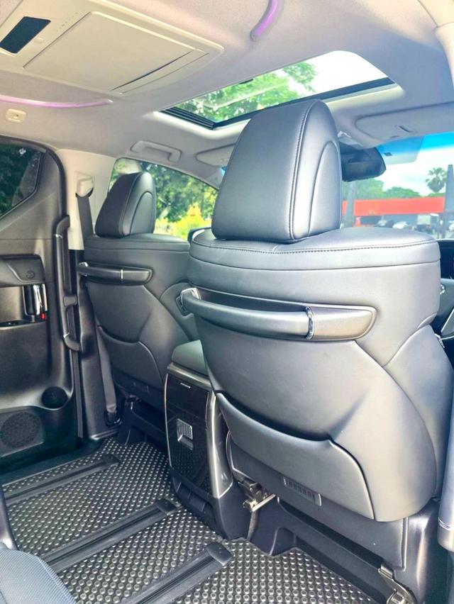 ขาย Toyota Alphard 2.5SC ปี21 11
