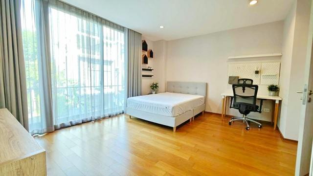 ศรีนครินทร์-พระราม9 ARL บ้านทับช้าง 1.9 กม.ให้เช่าทาวน์โฮม 3 ชั้น กรุงเทพกรีฑา 3นอน 4น้ำ 24ตร.วา. 285ตร.ม. ม.นานาชาติแสต 4