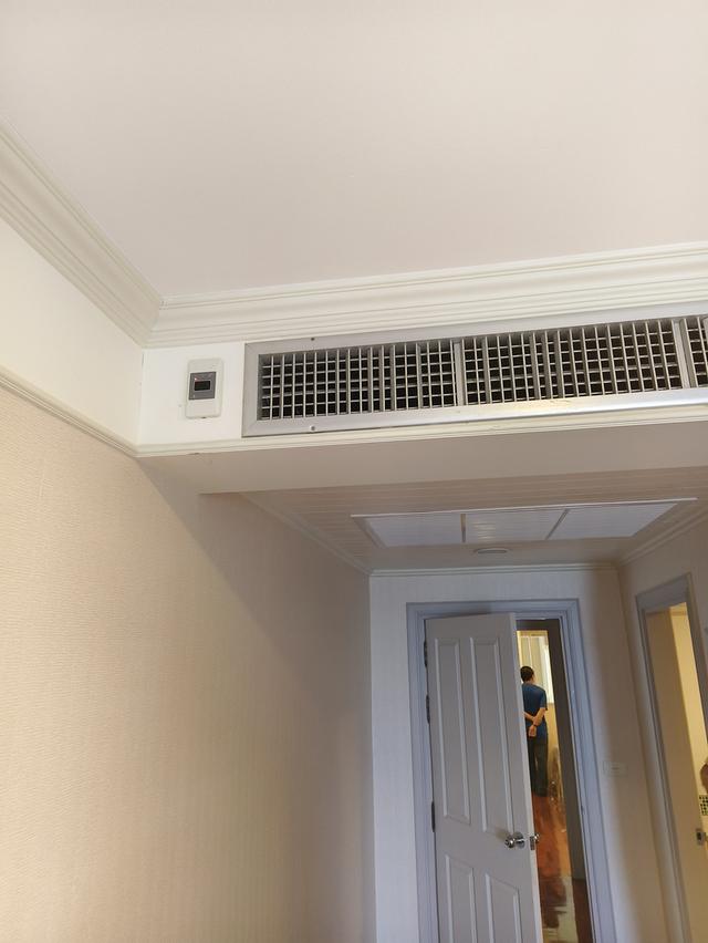 ช่างแอร์พัฒนาการ063-8895-489ช่างพสิษฐ์ติดตั้งแอร์ ย้ายแอร์ ล้างแอร์ ซ่อมแอร์บ้าน อออฟฟิต สำนักงาน รูปที่ 12