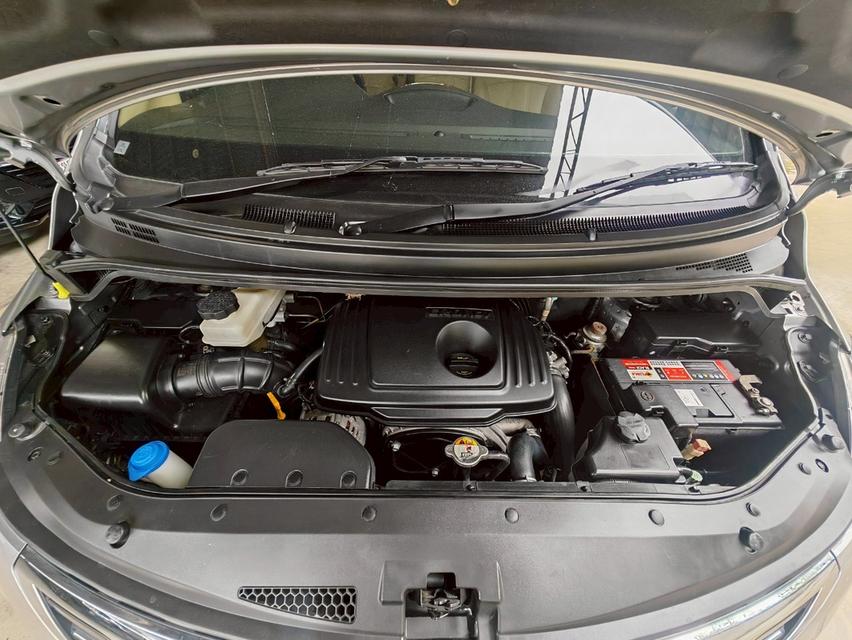2015 HYUNDAI H1 ELITE 2.5 18