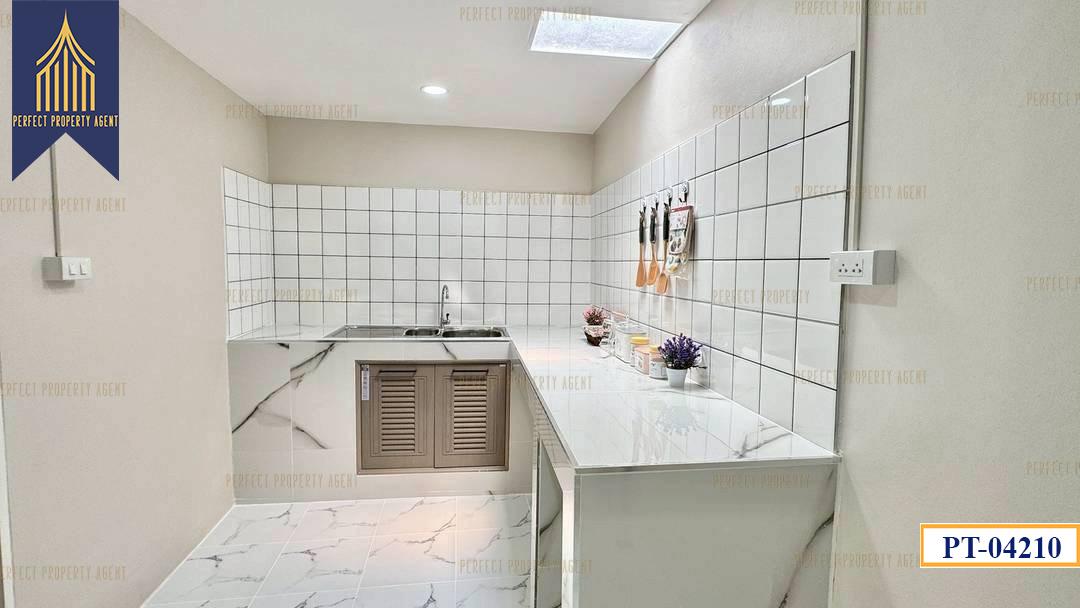 ทาวน์เฮ้าส์นันทิชา 2 ไทรน้อย ราคาย่อมเยาว์ 6