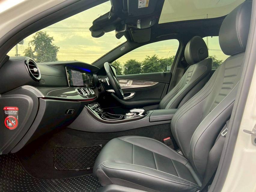 Mercedes-Benz E350e AMG (W213) ปี 2018 จด 2019 12
