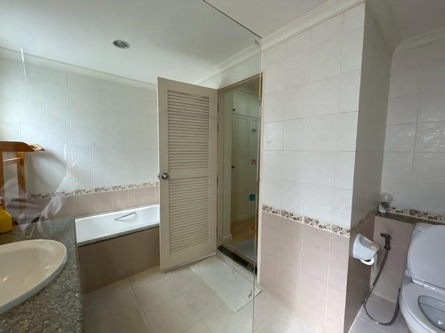 ให้เช่า ทาวน์โฮมหรู 4 ชั้น คริสตัล วิลล์ Townhome Crystal Ville โครงการอยู่หลังเซ็นทรัลอีสต์วิลล์ติดทางด่วน เอกมัยรามอินทรา ซอยประดิษฐ์มนูธรรม 19 11